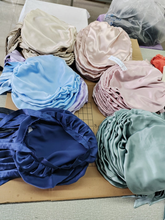 Silk Bonnet